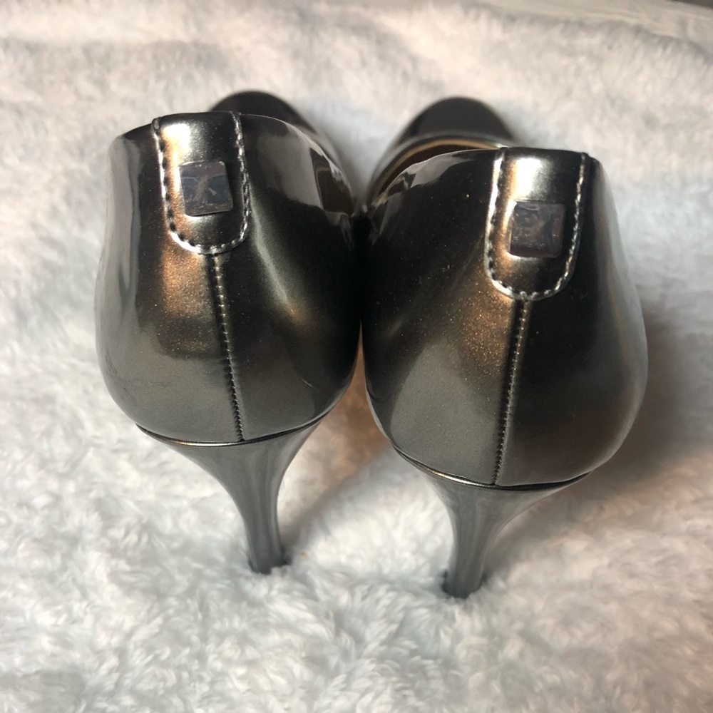 Cato Silver Heels - Picture 3 of 4